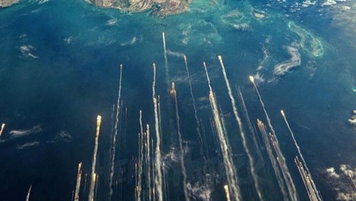 Gravity - Cuộc Chiến Không Trọng Lực - Hình 6